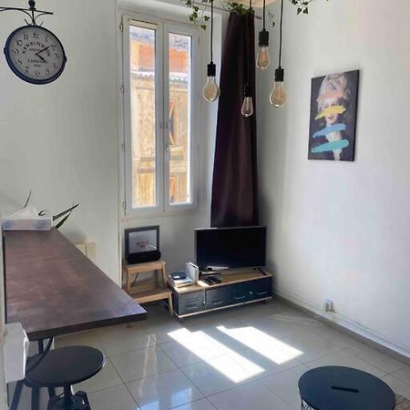 Entre Gare Saint Charles Et Vieux Port Apartment มาร์กเซย ภายนอก รูปภาพ